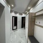 Deluxe Karina-free Parking Бургас