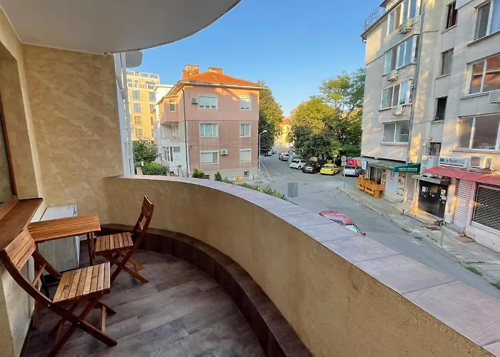 Deluxe Karina-free Parking * Burgas